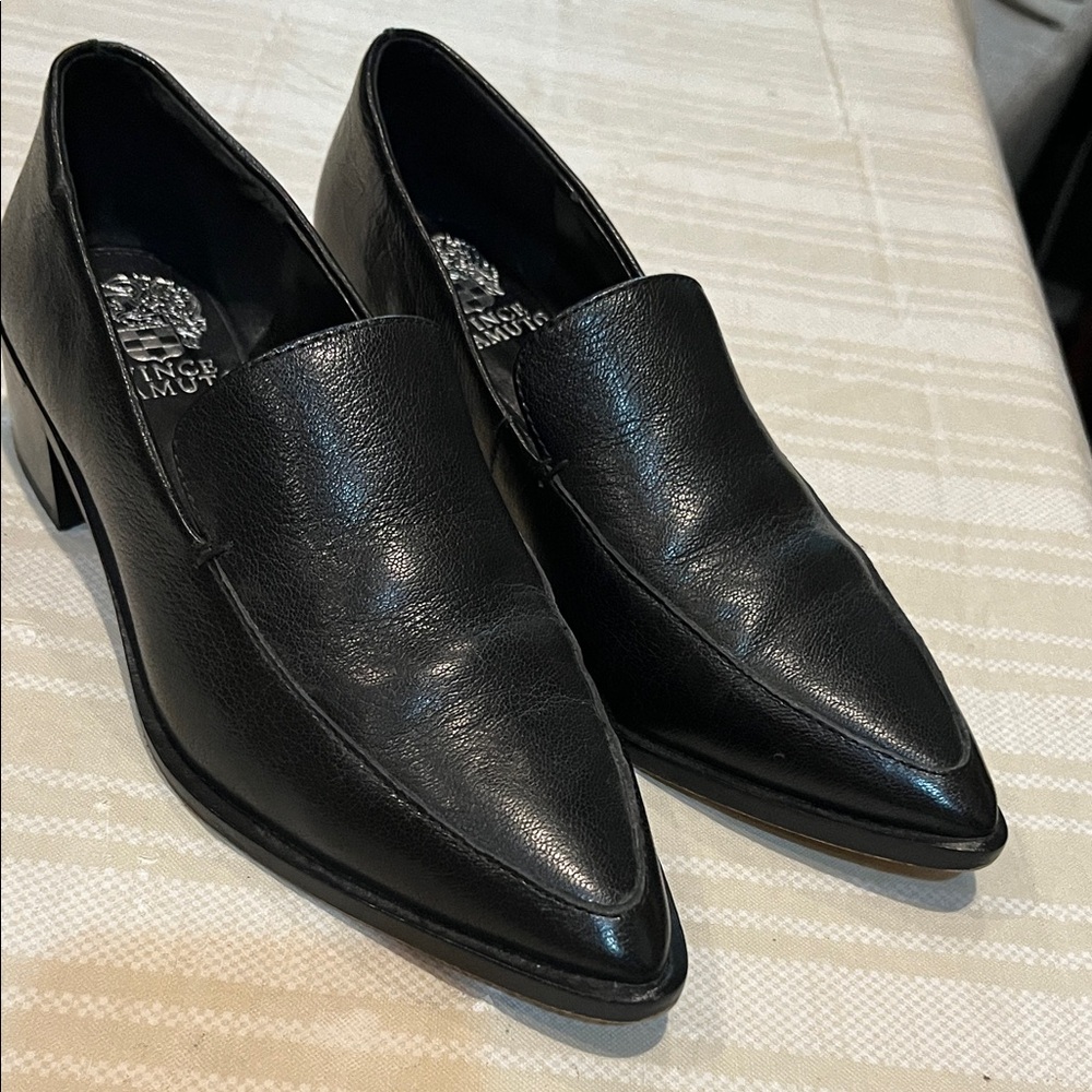 Vince Camuto Becarda Leather Loafer size 6 women